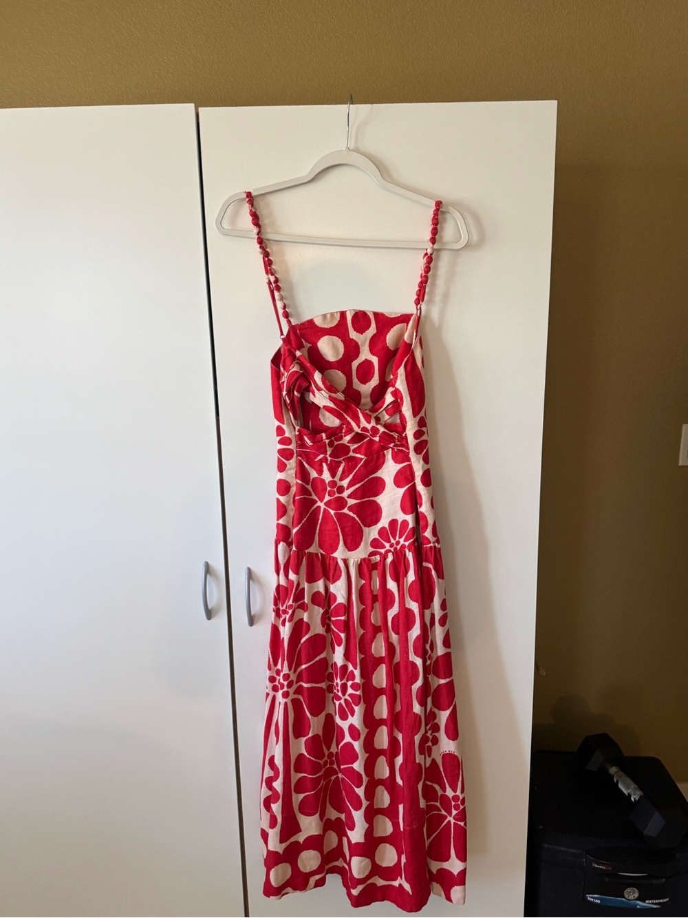 FARM Rio Red and Cream Floral Midi Dress with Spaghetti Straps - Picture 3 of 8